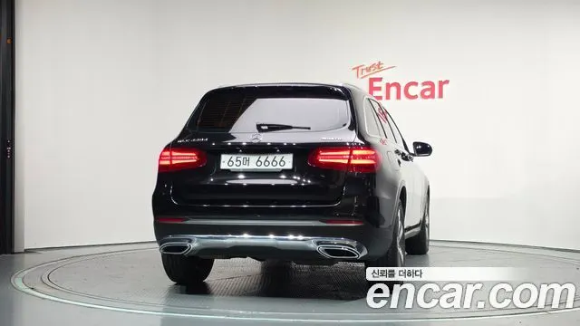 MERCEDES-BENZ GLC-CLASS X253 2017 — 103 268 км, чёрный, Корея — под ключ — фото 4