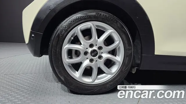 MINI COOPER 2017 — 84 289 км, белый-перламутр, Корея — под ключ — фото 5