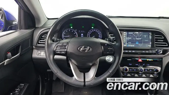HYUNDAI AVANTE 2019 — 57 688 км, синий, Корея — под ключ — фото 12