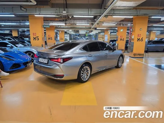 LEXUS ES300H 2026 — 10 007 км, светло-золотистый, Корея — под ключ — фото 2