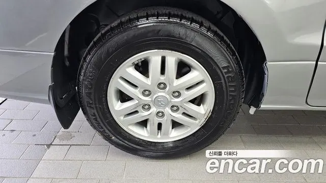 HYUNDAI GRAND STAREX 2016 — 141 832 км, серебристый, Корея — под ключ — фото 5