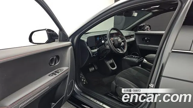 HYUNDAI IONIQ 5 2025 — 19 362 км, серый, Корея — под ключ — фото 10