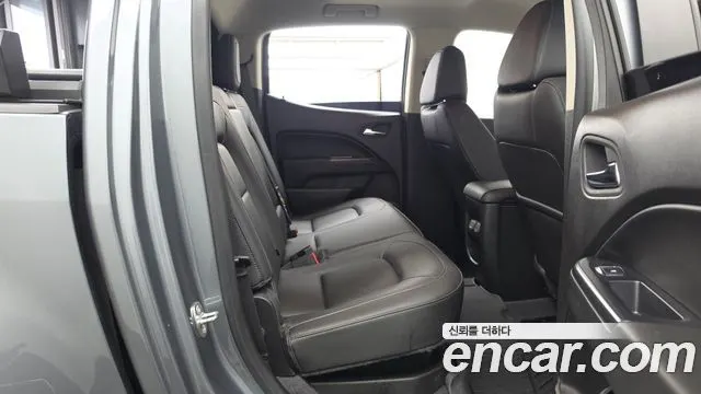 CHEVROLET REAL NEW COLORADO 2021 — 35 766 км, серебристо-серый, Корея — под ключ — фото 12