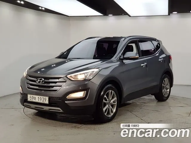HYUNDAI SANTA FE 2015 — 134 000 км, серый, Корея — под ключ — фото 2