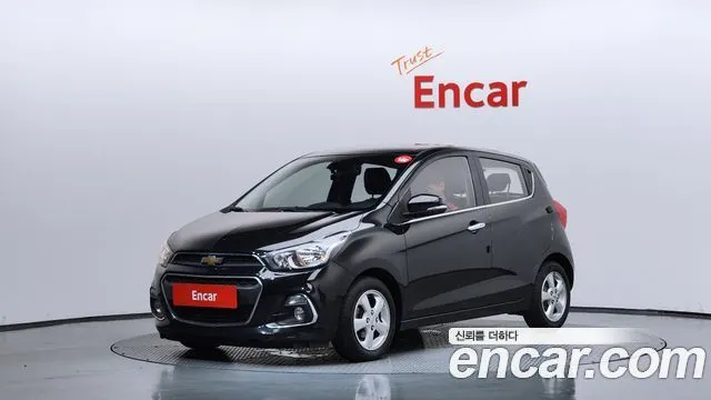 CHEVROLET SPARK 2016 — 122 686 км, чёрный, Корея — под ключ — фото 1