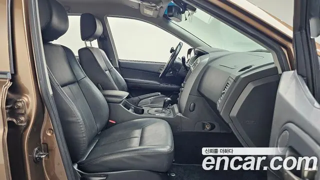 KGM KORANDO SPORTS 2015 — 143 474 км, коричневый, Корея — под ключ — фото 11