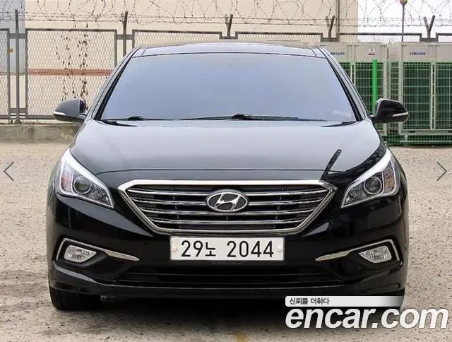 HYUNDAI SONATA 2015 — 195 748 км, чёрный, Корея — под ключ — фото 3
