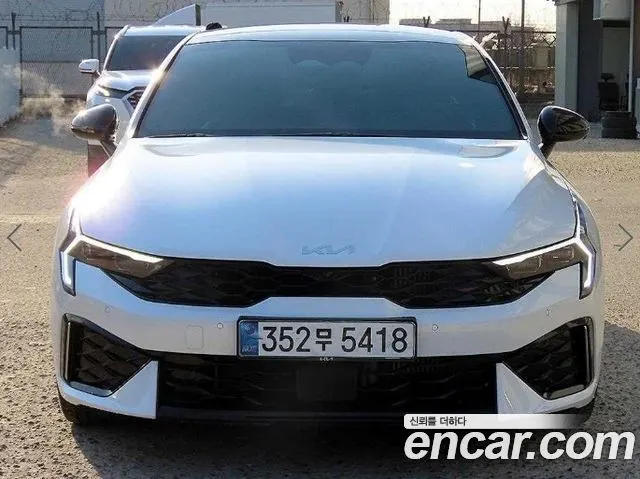 KIA K5 — из Кореи под ключ