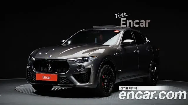MASERATI LEVANTE — из Кореи под ключ