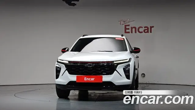 CHEVROLET TRAX CROSSOVER 2025 — 31 865 км, белый, Корея — под ключ — фото 3