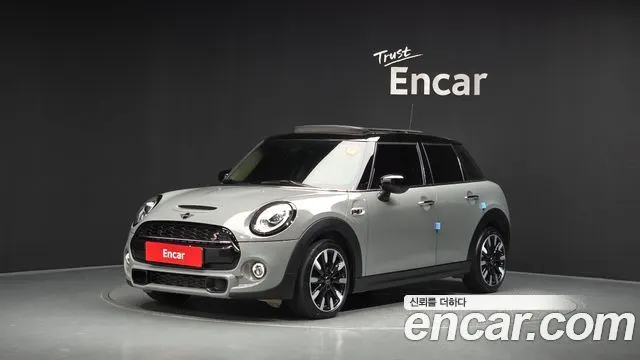 MINI COOPER S 2021 — 66 933 км, серебристо-серый, Корея — под ключ — фото 1