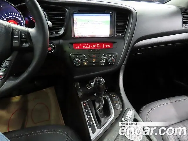 KIA K5 2013 — 232 408 км, светло-золотистый, Корея — под ключ — фото 10
