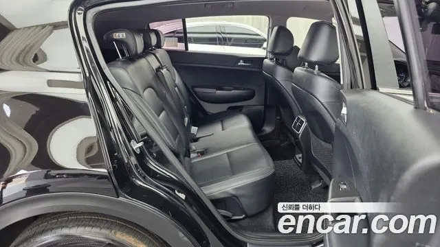 KIA SPORTAGE 2018 — 220 065 км, чёрный, Корея — под ключ — фото 12