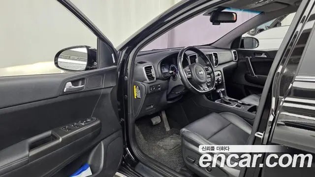 KIA SPORTAGE 2018 — 220 065 км, чёрный, Корея — под ключ — фото 10