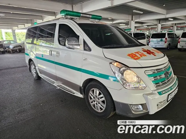 HYUNDAI GRAND STAREX 2017 — 185 000 км, белый, Корея — под ключ — фото 6
