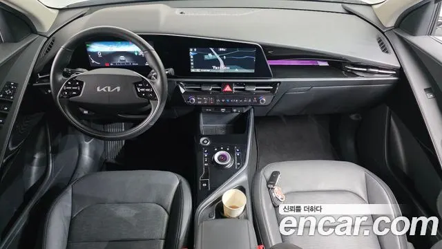 KIA NIRO 2024 — 37 873 км, белый, Корея — под ключ — фото 7