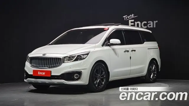 KIA CARNIVAL 2017 — 146 181 км, белый, Корея — под ключ — фото 1