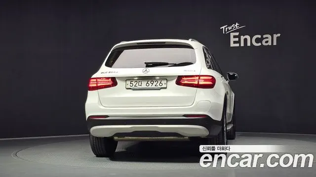 MERCEDES-BENZ GLC-CLASS X253 2019 — 149 314 км, белый, Корея — под ключ — фото 4