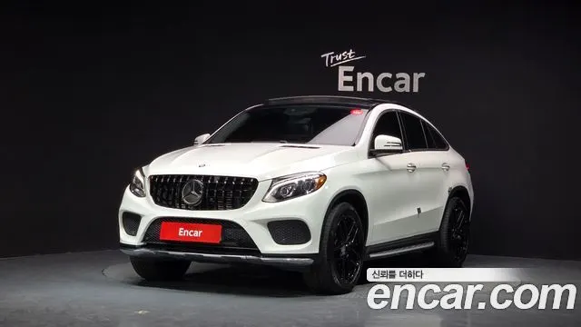 MERCEDES-BENZ GLE-CLASS W166 2016 — 134 112 км, белый, Корея — под ключ — фото 1