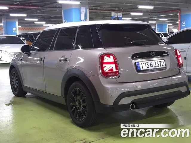 MINI COOPER 2024 — 20 230 км, серебристо-серый, Корея — под ключ — фото 2