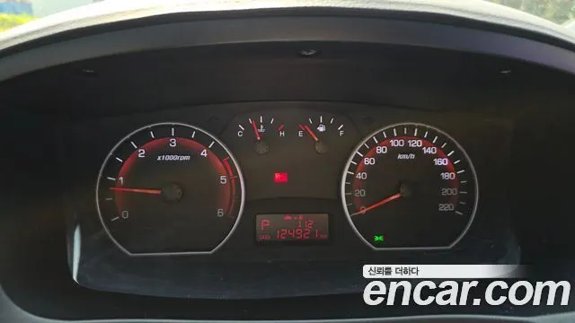 KGM KORANDO SPORTS 2015 — 124 921 км, серебристо-серый, Корея — под ключ — фото 8