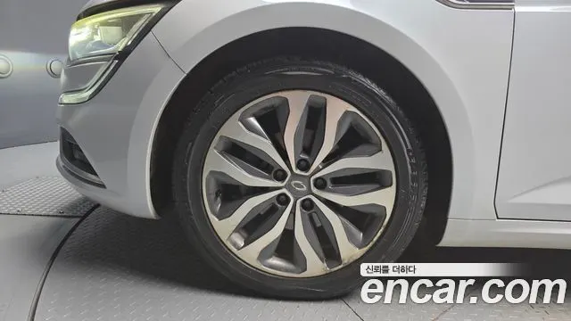 RENAULT KOREA SM6 2017 — 208 963 км, белый, Корея — под ключ — фото 5