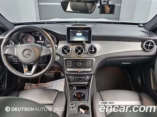 MERCEDES-BENZ GLA-CLASS X156 2019 — 109 061 км, белый, Корея — под ключ — фото 7