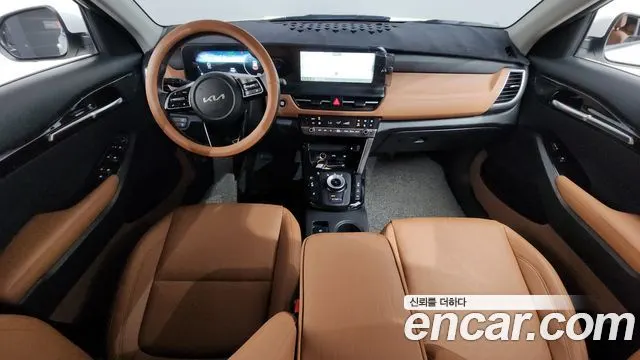 KIA SELTOS 2026 — 10 847 км, белый, Корея — под ключ — фото 7