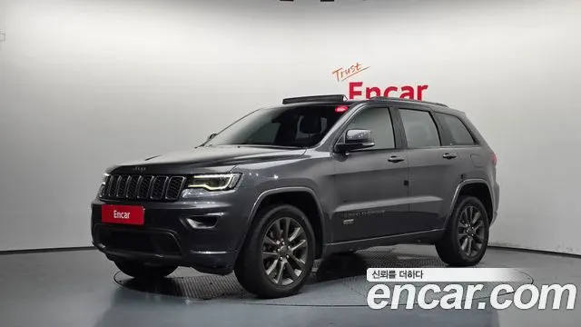 JEEP GRAND CHEROKEE — из Кореи под ключ