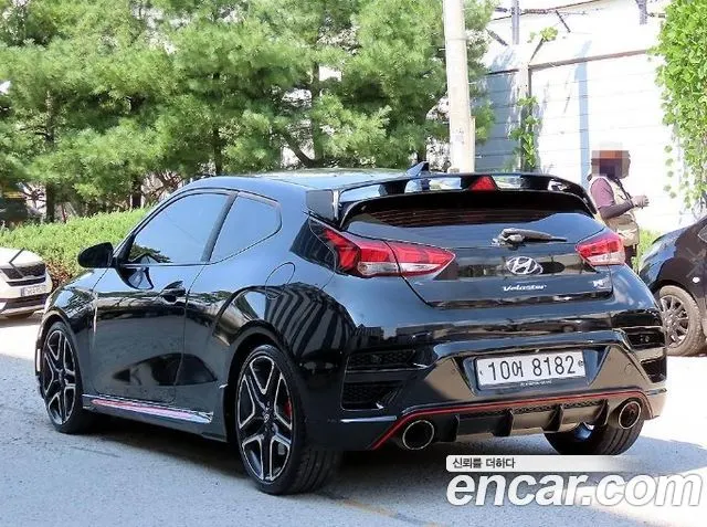 HYUNDAI VELOSTER 2019 — 116 605 км, чёрный, Корея — под ключ — фото 3