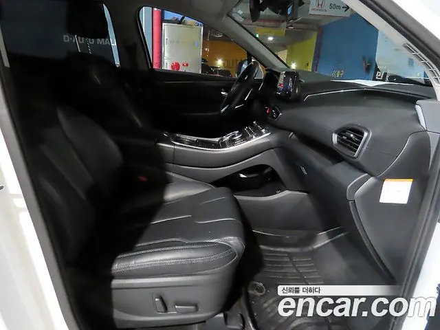 HYUNDAI SANTA FE 2022 — 67 715 км, белый, Корея — под ключ — фото 10