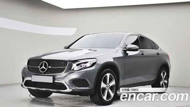 MERCEDES-BENZ GLC-CLASS X253 2019 — 112 584 км, серый, Корея — под ключ — фото 12