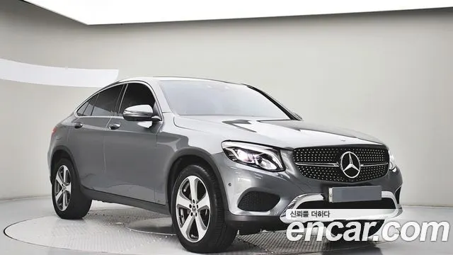 MERCEDES-BENZ GLC-CLASS X253 2019 — 112 584 км, серый, Корея — под ключ — фото 3