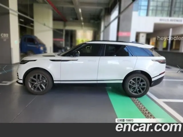 LAND ROVER RANGE ROVER VELAR 2025 — 29 364 км, белый, Корея — под ключ — фото 3