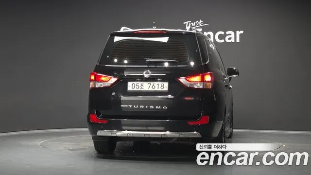 KGM KORANDO TURISMO 2017 — 140 106 км, чёрный, Корея — под ключ — фото 4