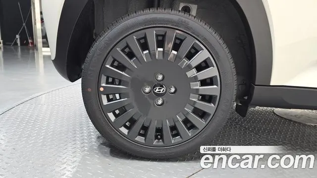 HYUNDAI CASPER 2027 — 18 км, белый-перламутр, Корея — под ключ — фото 5