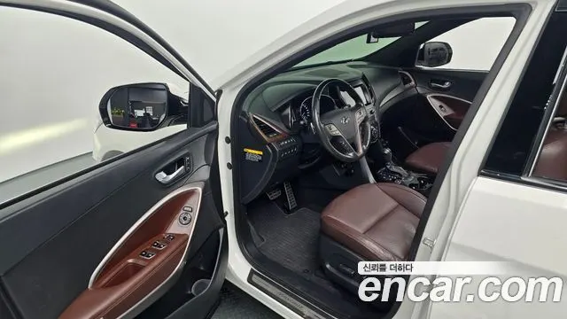 HYUNDAI MAXCRUZ 2018 — 157 611 км, белый, Корея — под ключ — фото 11