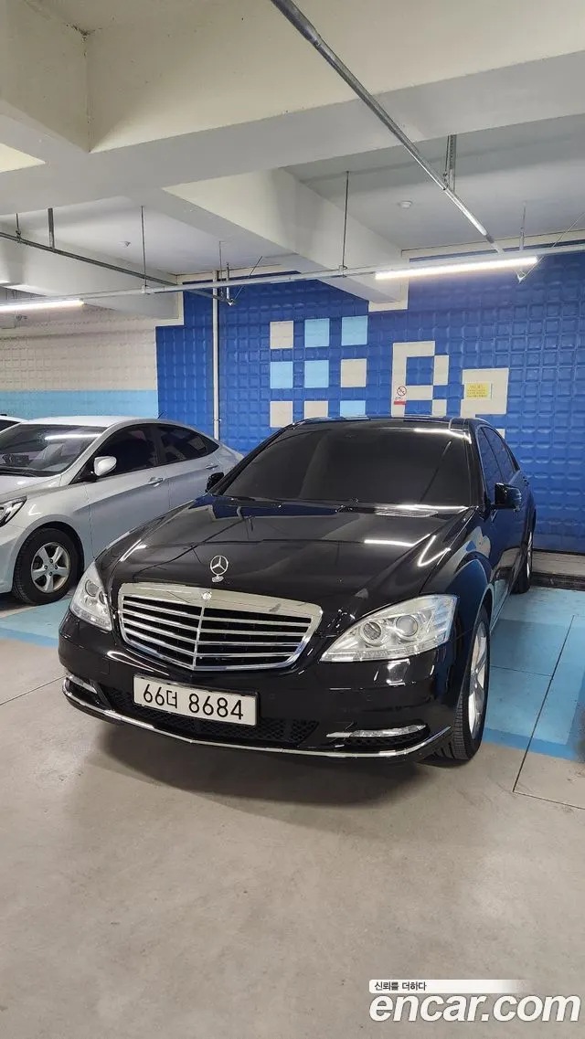 MERCEDES-BENZ S-CLASS W221 2011 — 68 000 км, чёрный, Корея — под ключ — фото 9