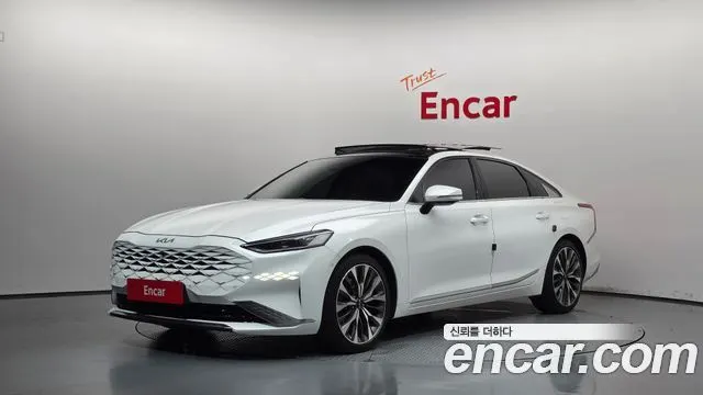 KIA K8 — из Кореи под ключ