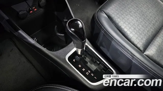 KIA MORNING 2016 — 158 771 км, белый-перламутр, Корея — под ключ — фото 9