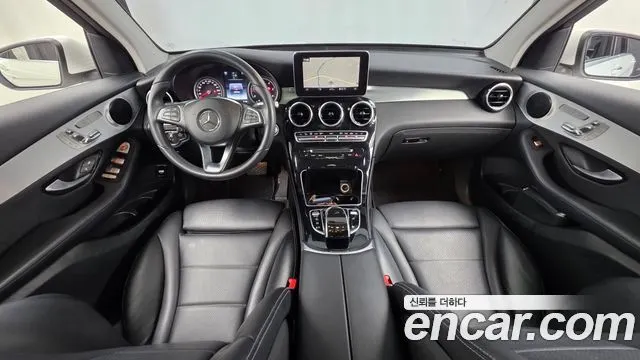 MERCEDES-BENZ GLC-CLASS X253 2017 — 100 046 км, белый, Корея — под ключ — фото 7