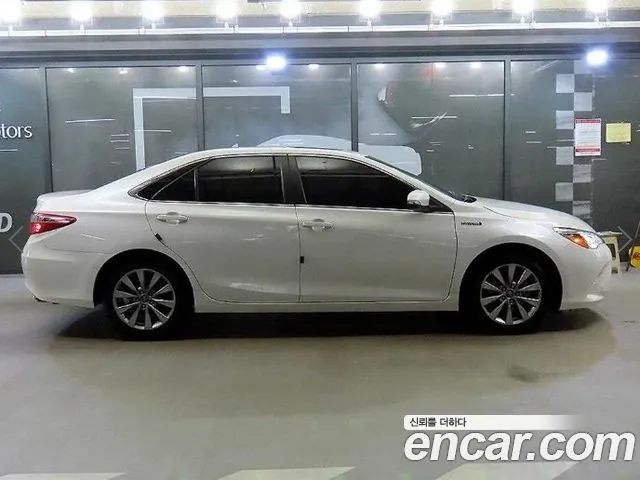 TOYOTA CAMRY 2017 — 94 985 км, белый, Корея — под ключ — фото 3