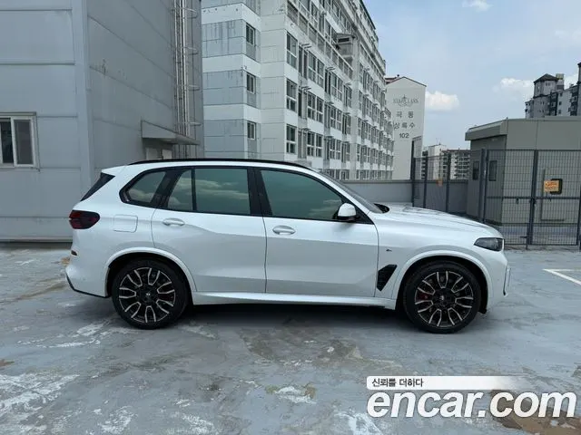 BMW X5 2026 — 7 500 км, белый, Корея — под ключ — фото 4