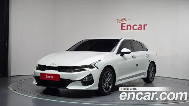 KIA K5 — из Кореи под ключ
