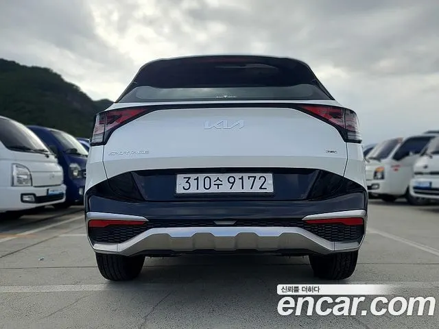 KIA SPORTAGE HYBRID 2024 — 10 523 км, белый, Корея — под ключ — фото 7
