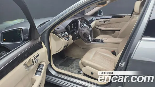 MERCEDES-BENZ E-CLASS W212 2015 — 202 225 км, серебристо-серый, Корея — под ключ — фото 10
