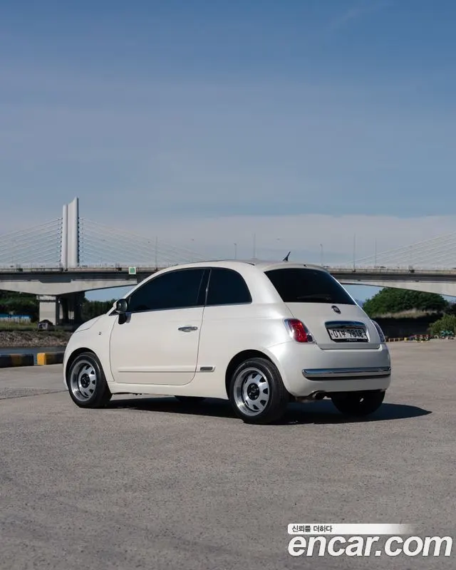 FIAT 500 2011 — 175 600 км, белый-перламутр, Корея — под ключ — фото 2