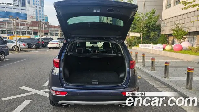 KIA SPORTAGE 2017 — 86 614 км, синий, Корея — под ключ — фото 8