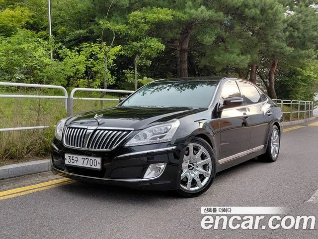 HYUNDAI EQUUS 2012 — 106 000 км, чёрный, Корея — под ключ — фото 1