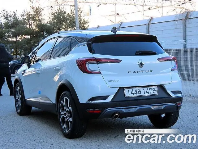 RENAULT KOREA CAPTUR 2020 — 211 402 км, белый, Корея — под ключ — фото 3